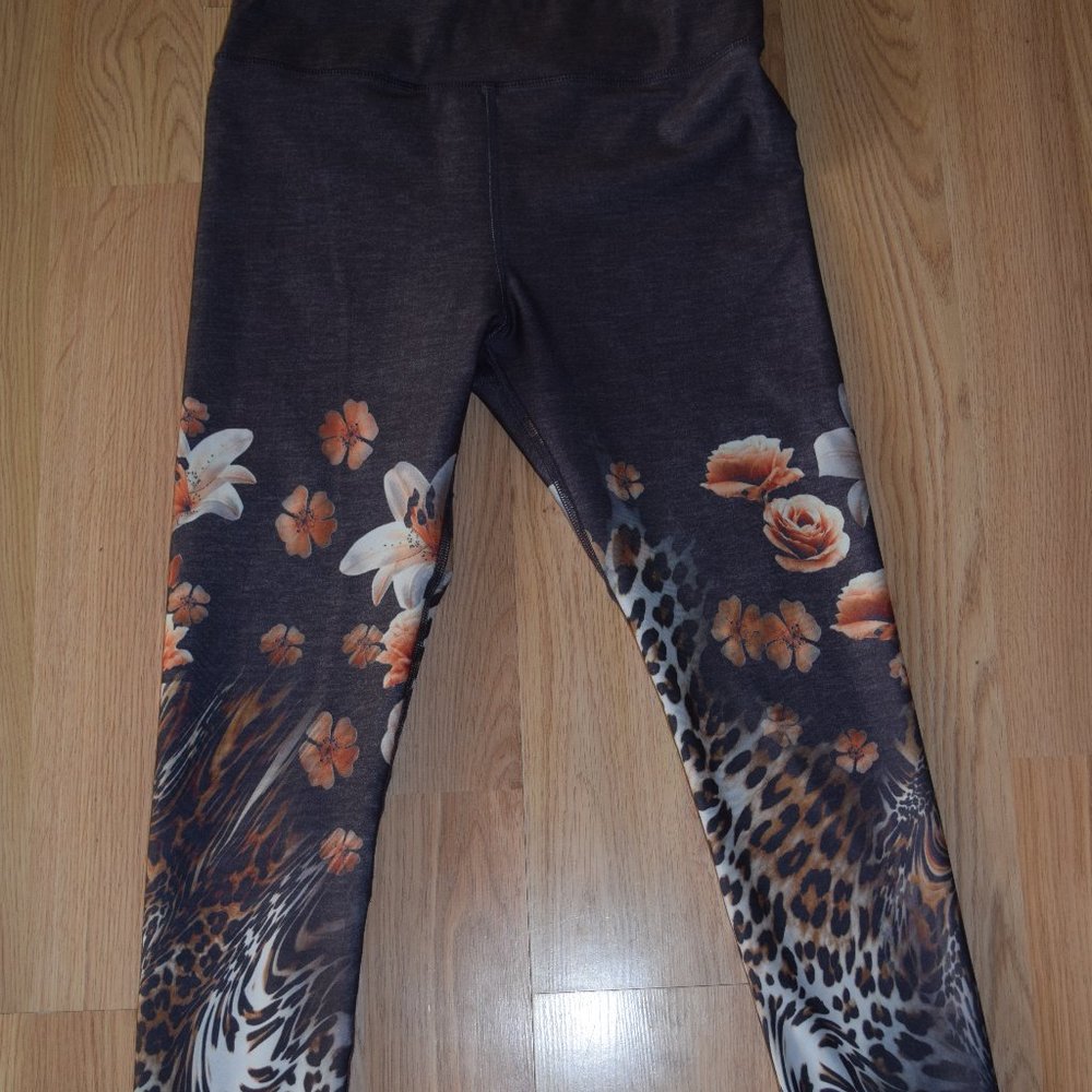GKLA stretchy floral cheetah print leggings Sz. 0